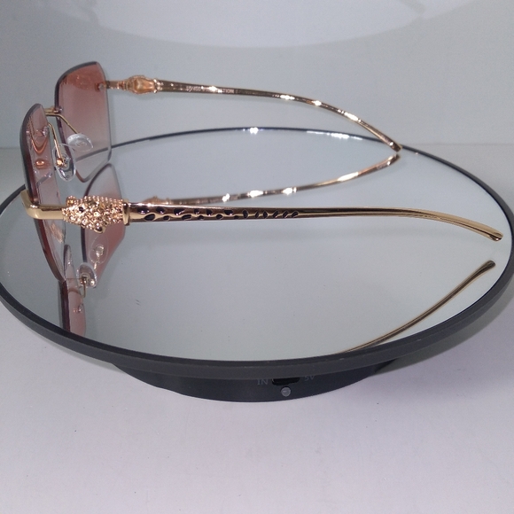 Orange Gradient Lens Gold-Tone Animal Print Design Frame Sunglasses - Picture 4 of 7